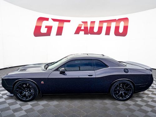 2019 Dodge Challenger R/T Scat Pack Lower Image 2