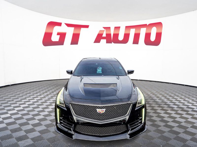 2019 Cadillac CTS-V Base Upper Image 2