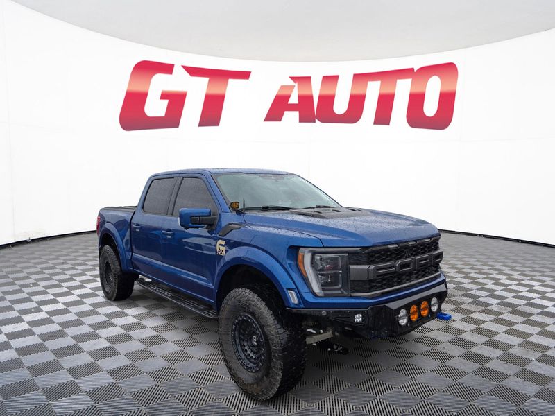 2022 Ford F-150 Raptor SuperCrew Upper Image 1
