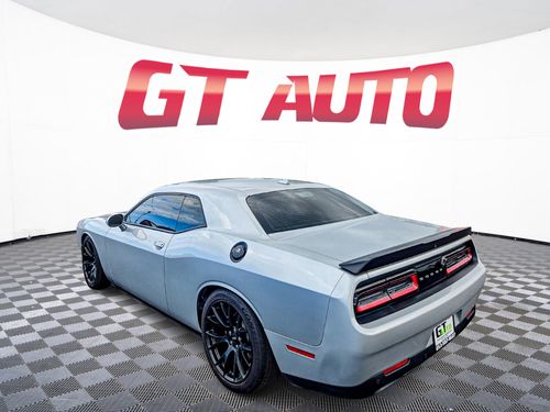 2022 Dodge Challenger R/T Lower Image 3