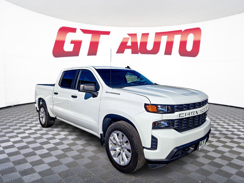 2021 Chevrolet Silverado 1500 Custom Crew Cab Upper Image 1