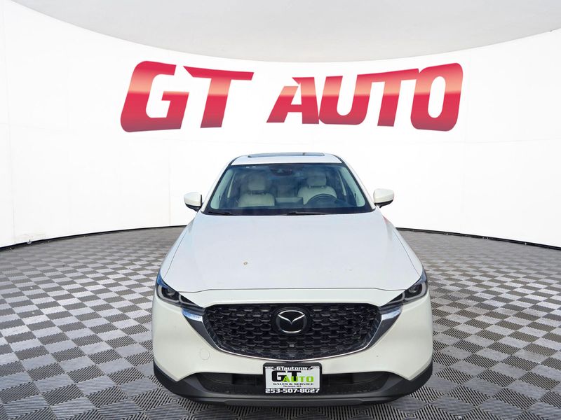 2022 Mazda CX-5 2.5 Premium Plus photo 2
