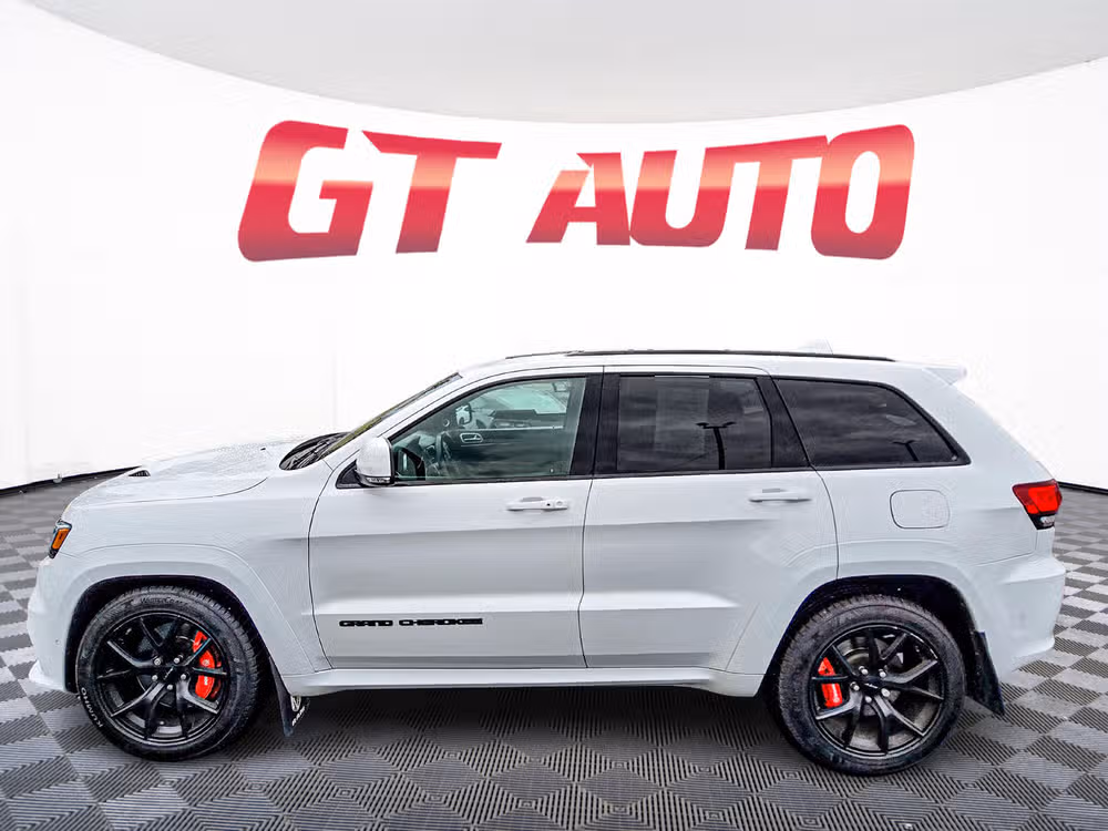 2020 Jeep Grand Cherokee SRT Image 4