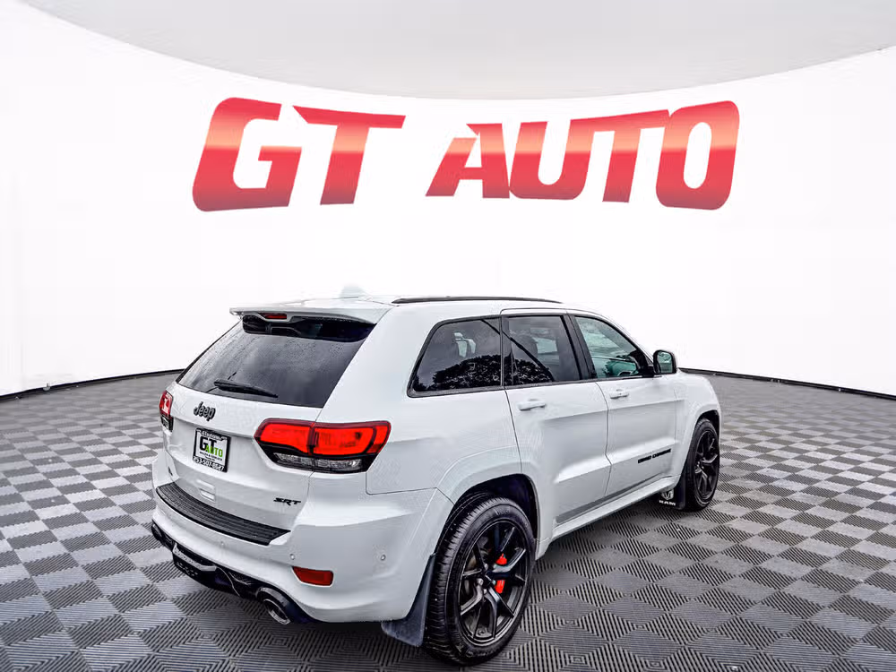 2020 Jeep Grand Cherokee SRT Image 7