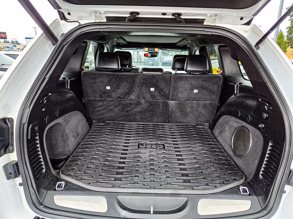 2020 Jeep Grand Cherokee SRT Image 14