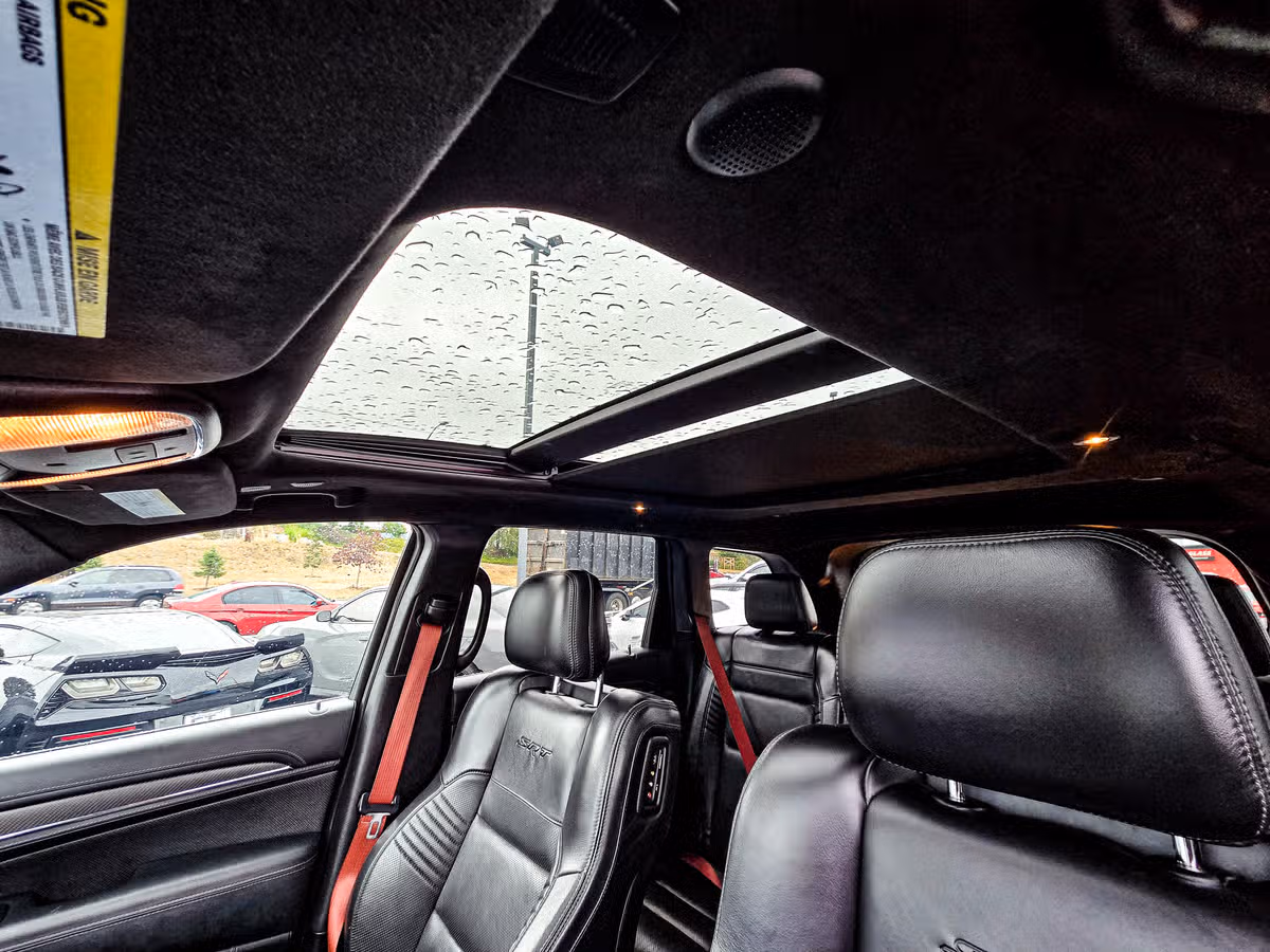 2020 Jeep Grand Cherokee SRT Image 11