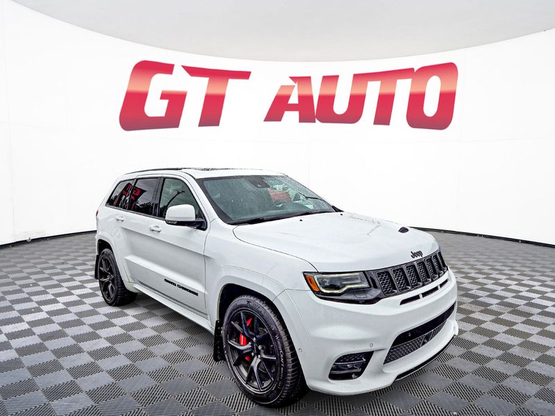 2020 Jeep Grand Cherokee SRT Upper Image 1