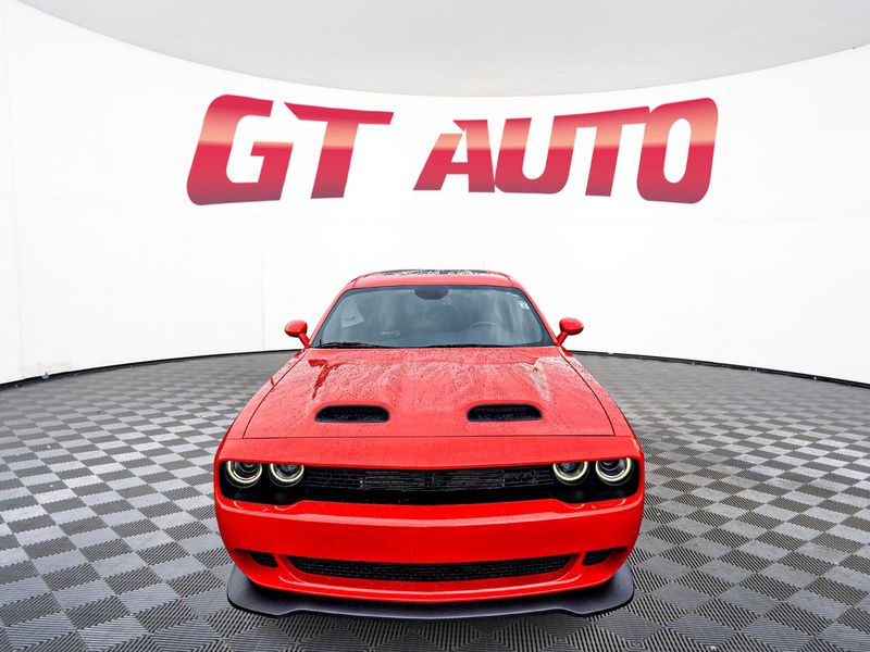 2023 Dodge Challenger SRT8 Hellcat photo 2