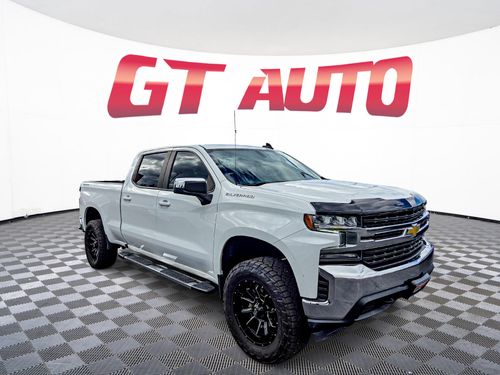 8050 - 2021 Chevrolet Silverado 1500 LT Pickup 4D 5 3/4 ft Crew Cab