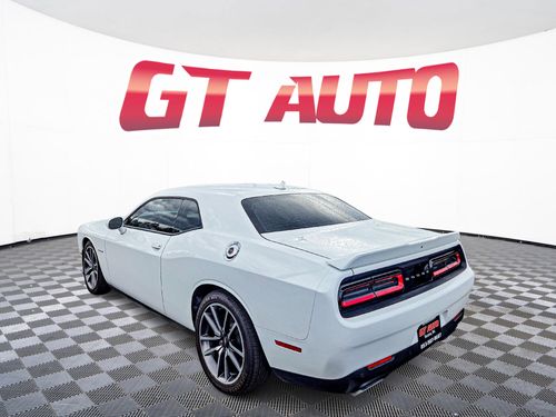 2022 Dodge Challenger R/T Lower Image 3