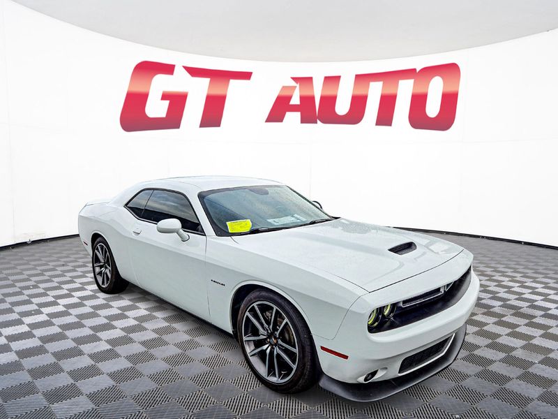 2022 Dodge Challenger R/T Upper Image 1