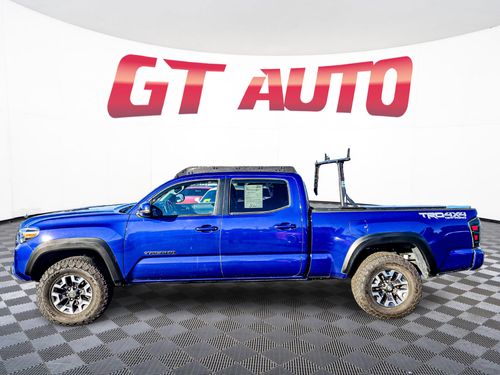 2022 Toyota Tacoma TRD Off-Road Double Cab Lower Image 2