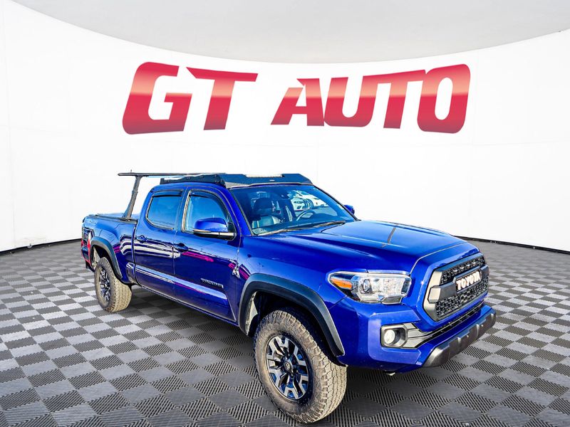 2022 Toyota Tacoma TRD Off-Road Double Cab Upper Image 1