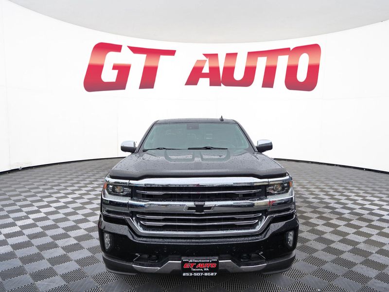 2018 Chevrolet Silverado 1500 High Country Crew Cab Upper Image 2