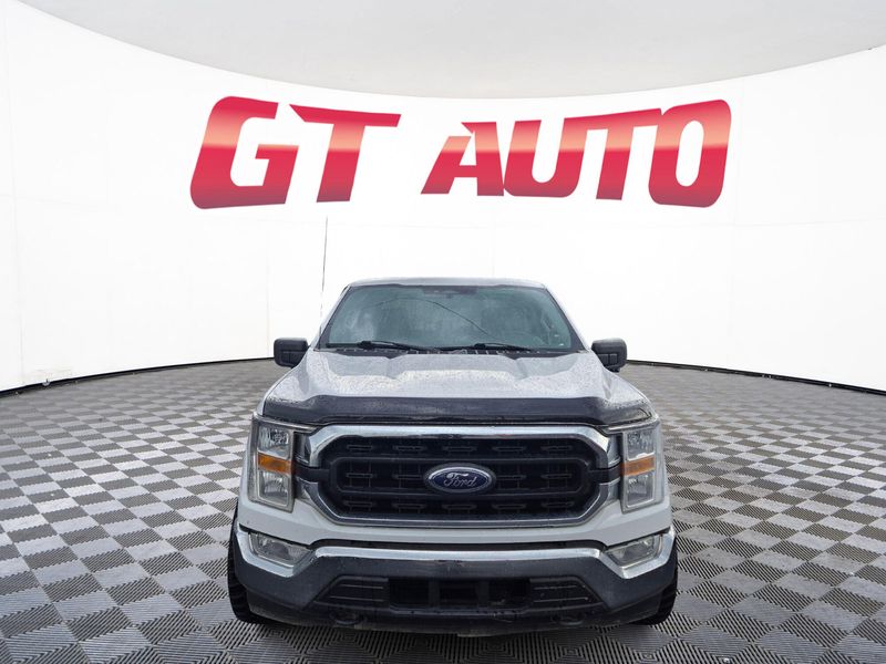 2021 Ford F-150 XLT SuperCrew Upper Image 2