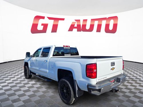 2015 Chevrolet Silverado 2500HD LTZ Crew Cab Lower Image 2