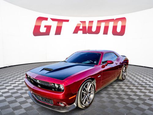 2023 Dodge Challenger R/T Lower Image 1