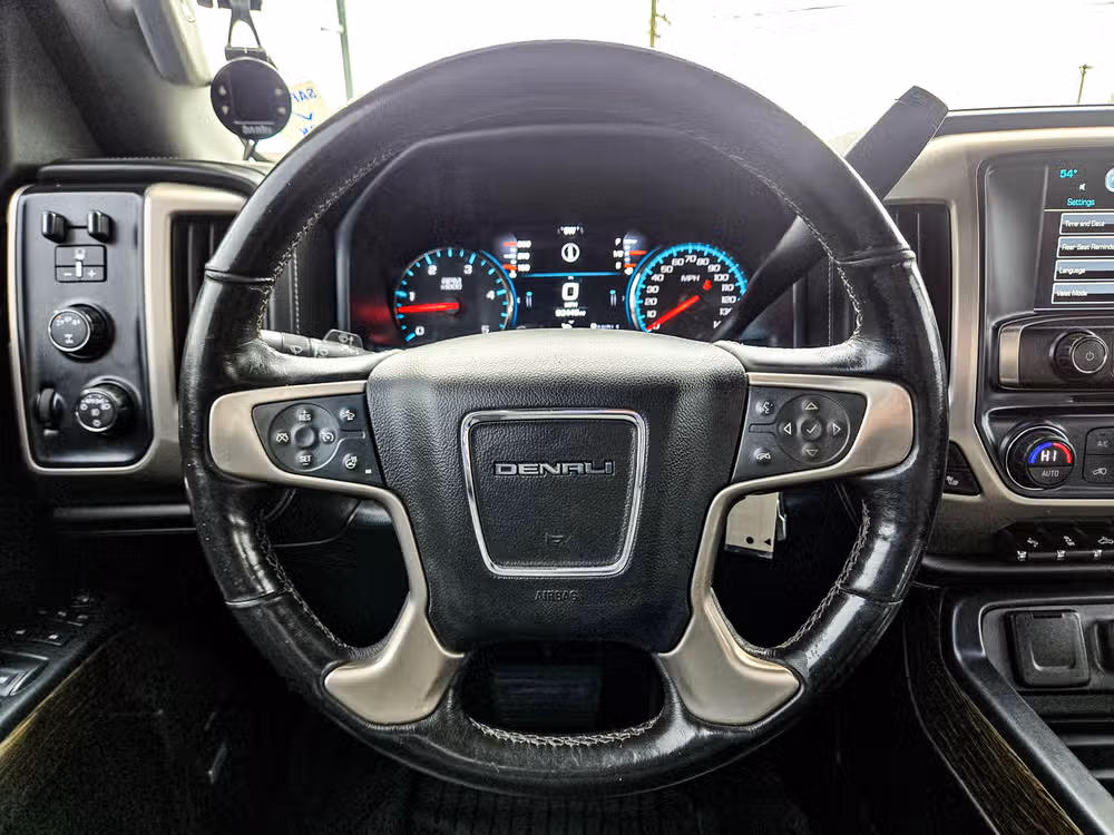2018 GMC Sierra 2500HD Denali Image 19