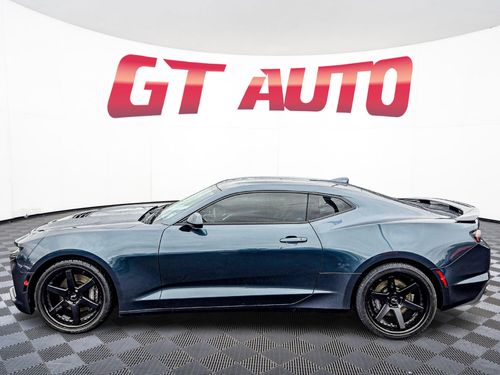 2019 Chevrolet Camaro SS Lower Image 2