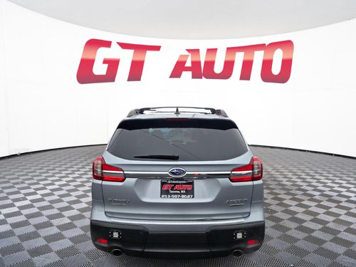 2019 Subaru Ascent Limited 8-Passenger Lower Image 3