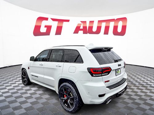 2021 Jeep Grand Cherokee SRT Lower Image 3