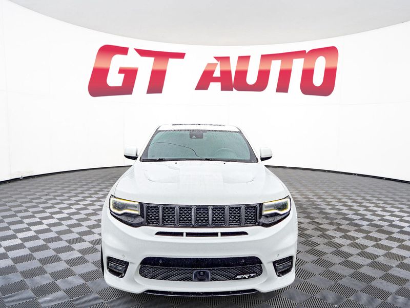 2021 Jeep Grand Cherokee SRT Upper Image 2