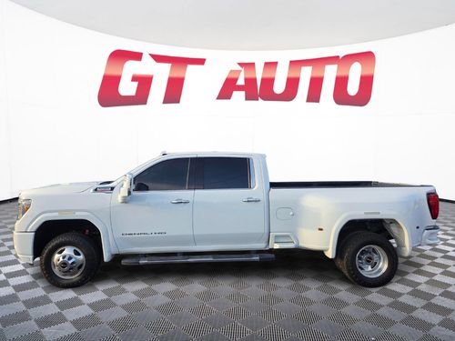 2020 GMC Sierra 3500HD Denali Lower Image 2