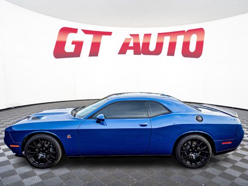 2021 Dodge Challenger R/T Scat Pack Lower Image 2