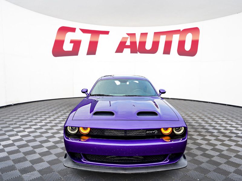 2019 Dodge Challenger SRT Hellcat Redeye Upper Image 2