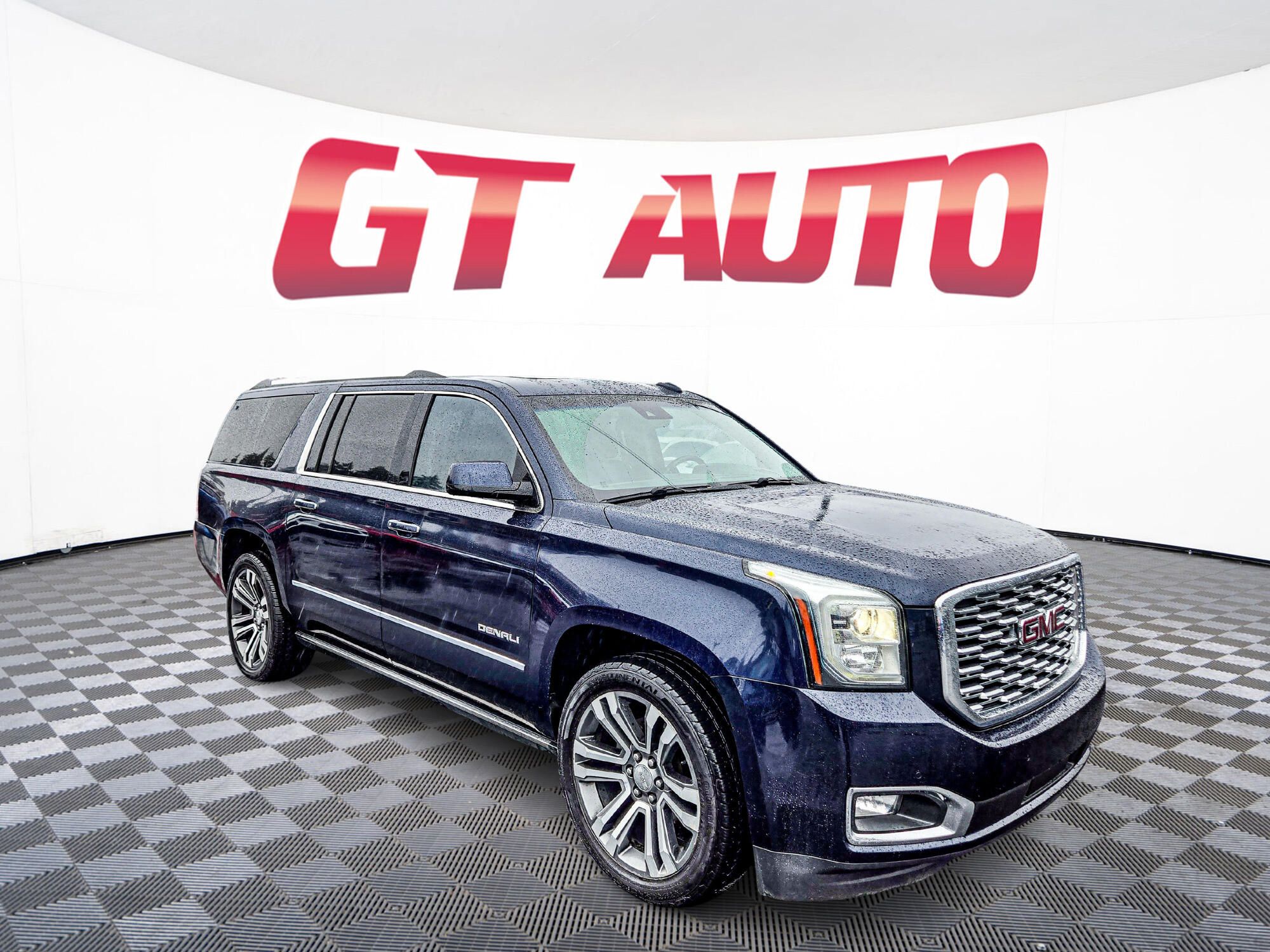 2018 GMC Yukon XL Denali's photo