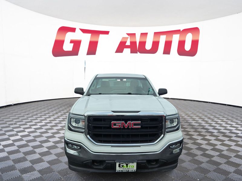 2018 GMC Sierra 1500 Pickup 2D 6 1/2 ft Regular Cab Upper Image 2