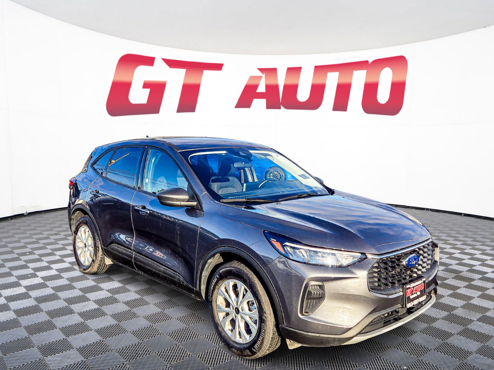 2025 Ford Escape Active's photo