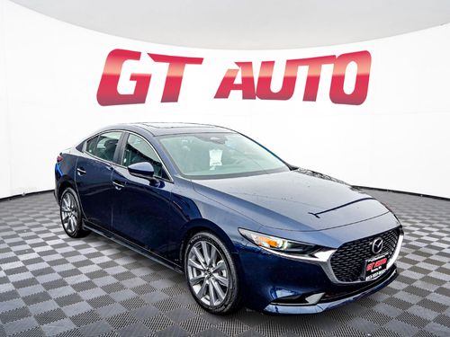 8148 - 2025 Mazda 3 Sedan 2.5 S Preferred