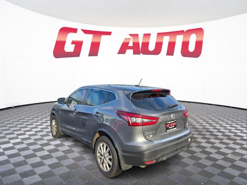 2020 Nissan Rogue Sport S Crossover Lower Image 2