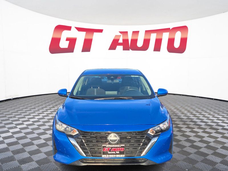 2024 Nissan Sentra SV photo 2