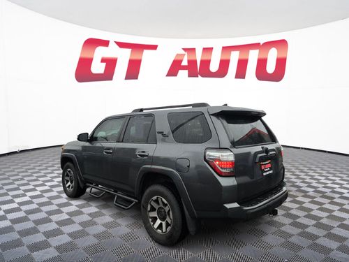 2017 Toyota 4Runner TRD Off-Road Premium Lower Image 2