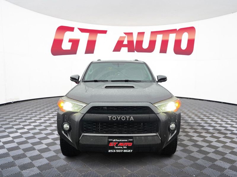 2017 Toyota 4Runner TRD Off-Road Premium Upper Image 2