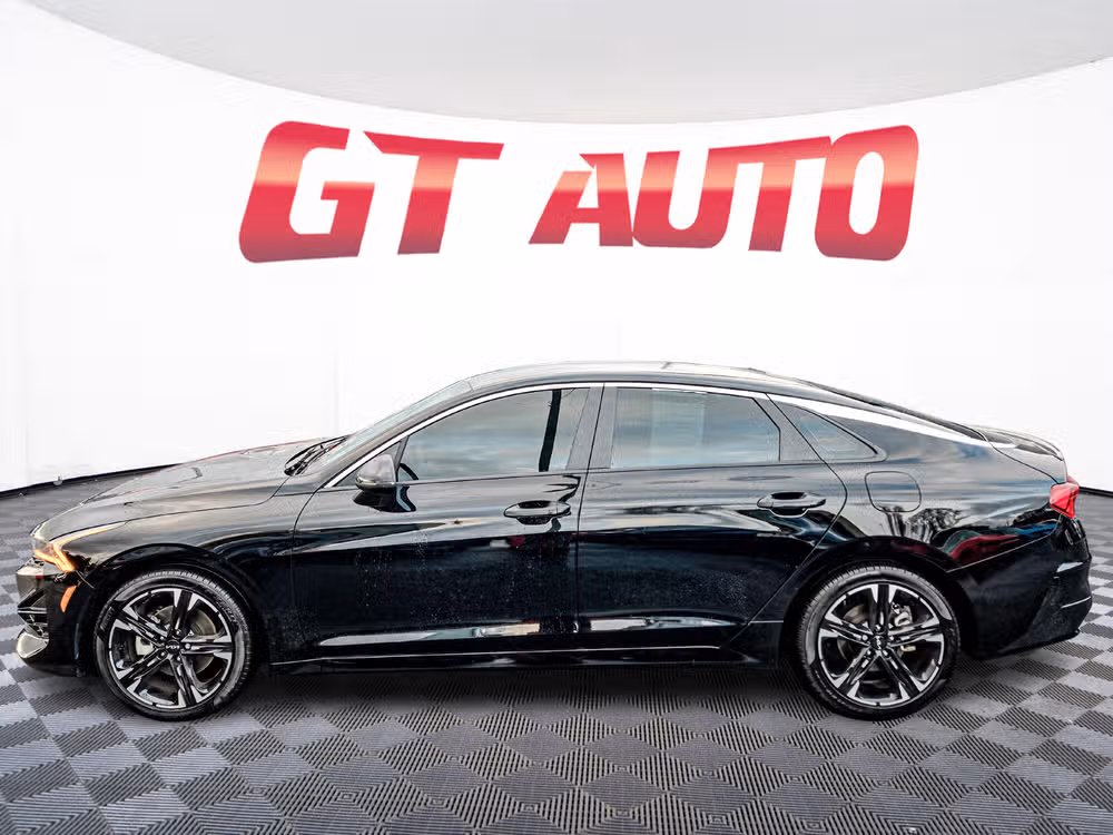 2024 Kia K5 GT-Line Lower Image 2
