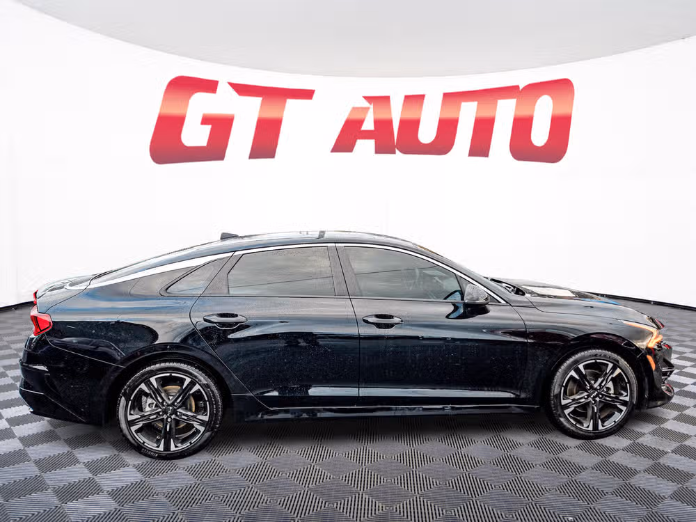 2024 Kia K5 GT-Line Image 8