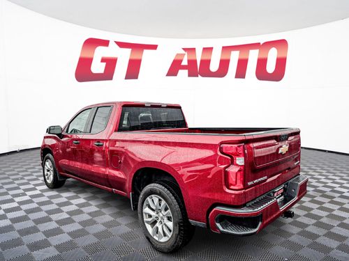 2022 Chevrolet Silverado 1500 Limited Custom Double Cab Lower Image 3