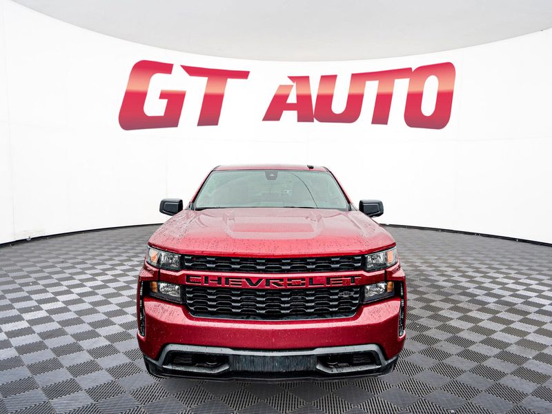 2022 Chevrolet Silverado 1500 Limited Custom Double Cab Upper Image 2