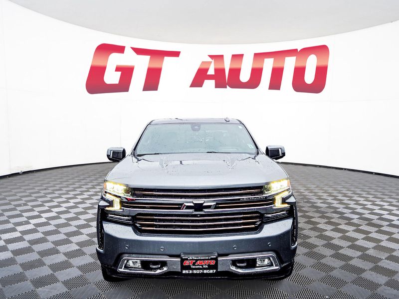 2020 Chevrolet Silverado 1500 High Country Pickup 4D 5 3/4 ft Upper Image 2