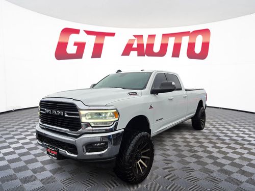 2020 Ram 3500 Big Horn Crew Cab Lower Image 1