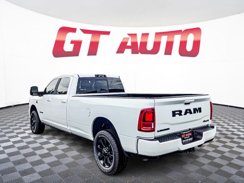 2025 Ram 3500 Laramie Crew Cab Lower Image 3