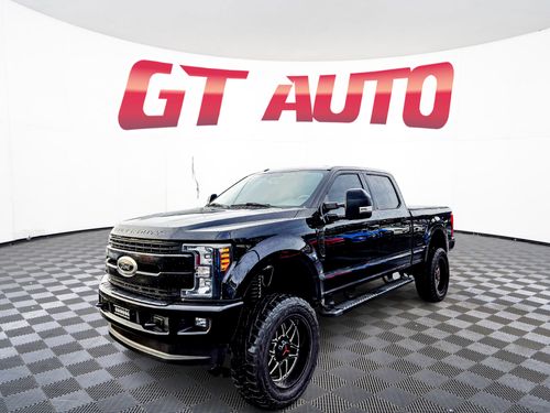 2019 Ford F-250 Super Duty Lariat Crew Cab Lower Image 1