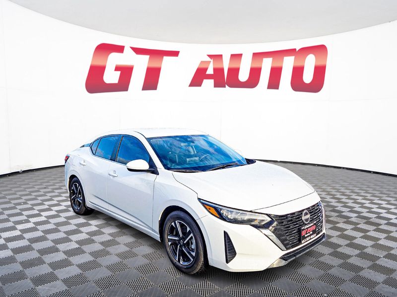 2024 Nissan Sentra SV Upper Image 1