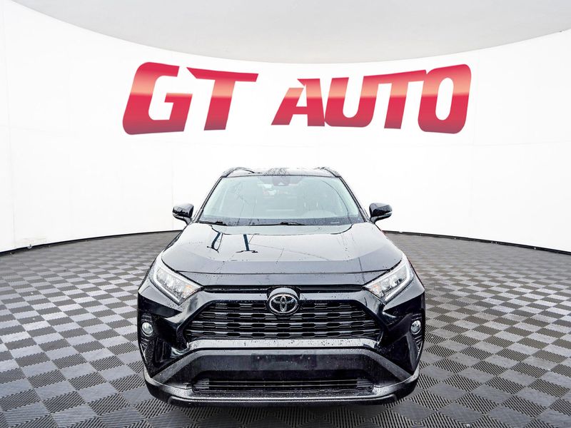 2021 Toyota RAV4 XLE Upper Image 2