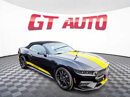 8233 - 2024 Ford Mustang EcoBoost Premium