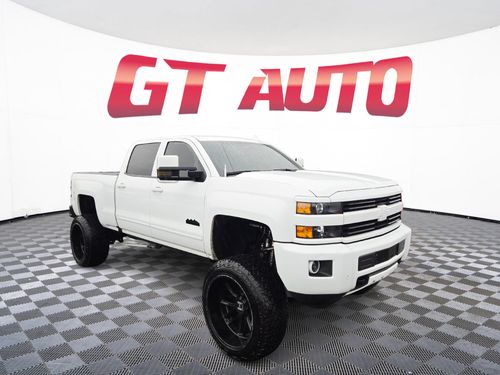 8242 - 2016 Chevrolet Silverado 2500HD High Country Pickup 4D 6 1/2 ft
