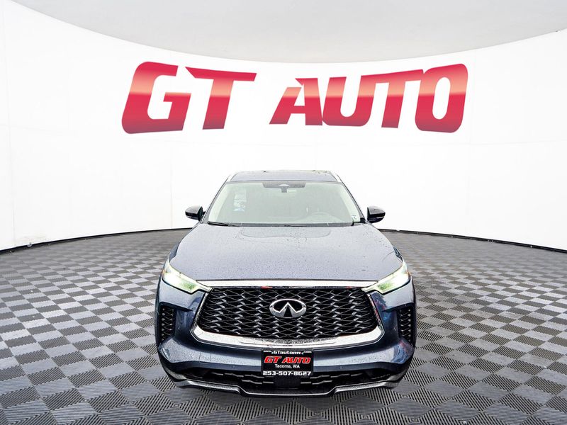 2024 INFINITI QX60 Sensory Upper Image 2